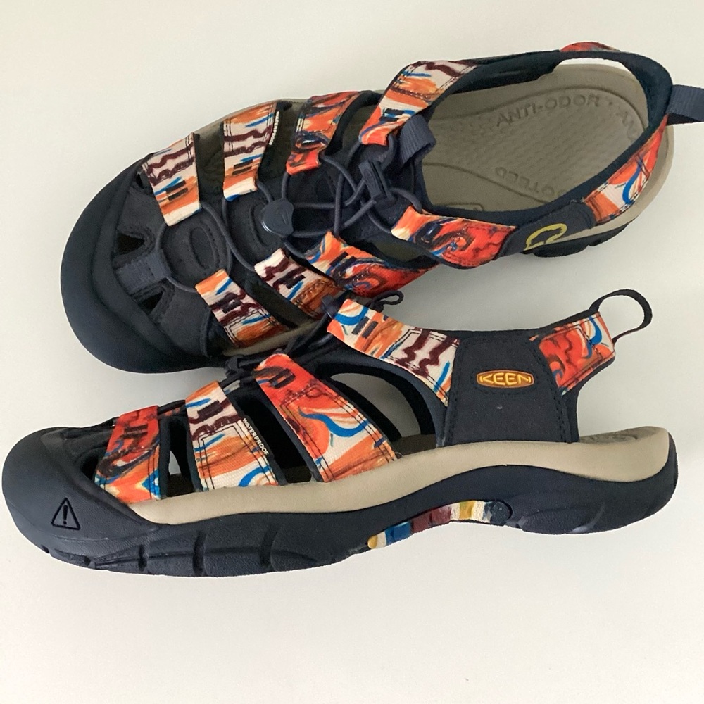 \KEEN\ NWT Men’s Newport H2 Closed Toe Water Sandal - Picture 5 of 13